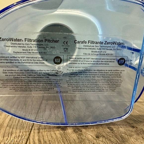 Zero Water 10 cup Water Filtration Pitcher - Blue with 3 new filters - Picture 3 of 4